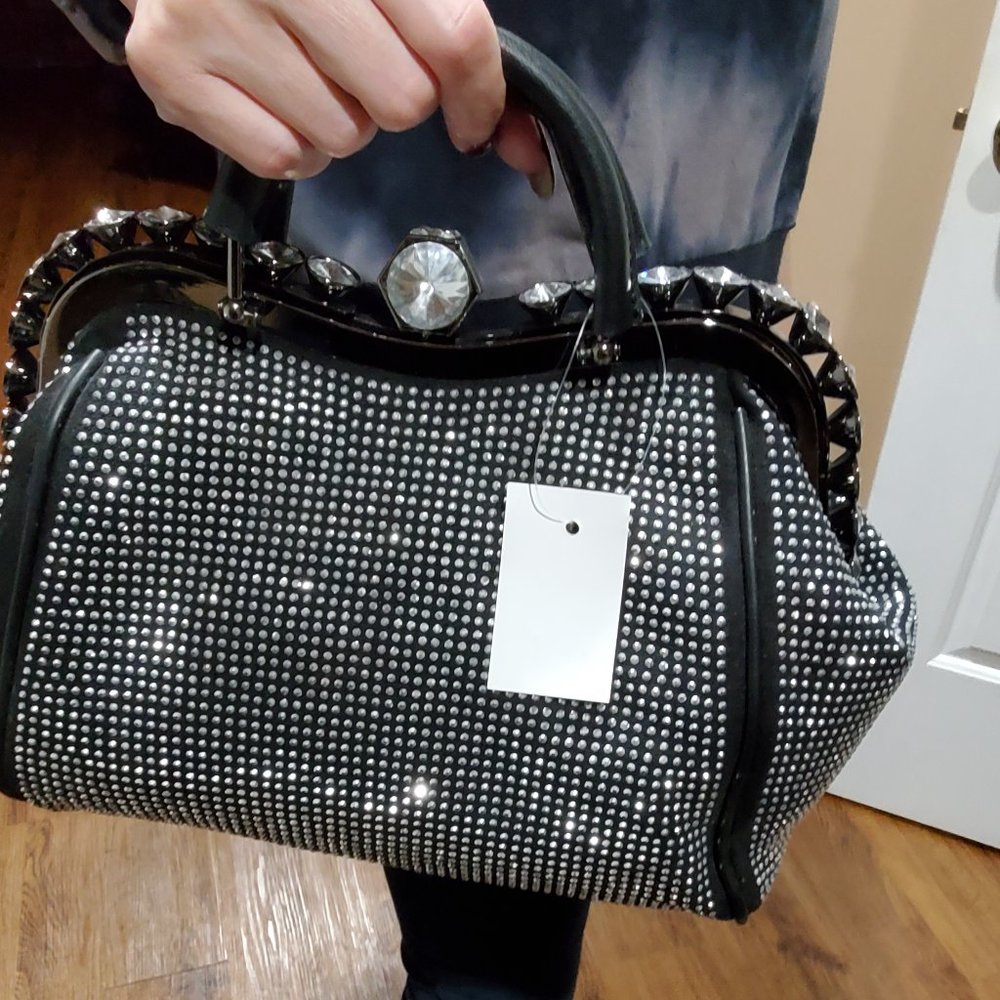 Bling Fashion Bag with rhinestones and large stones  brand new w/tags